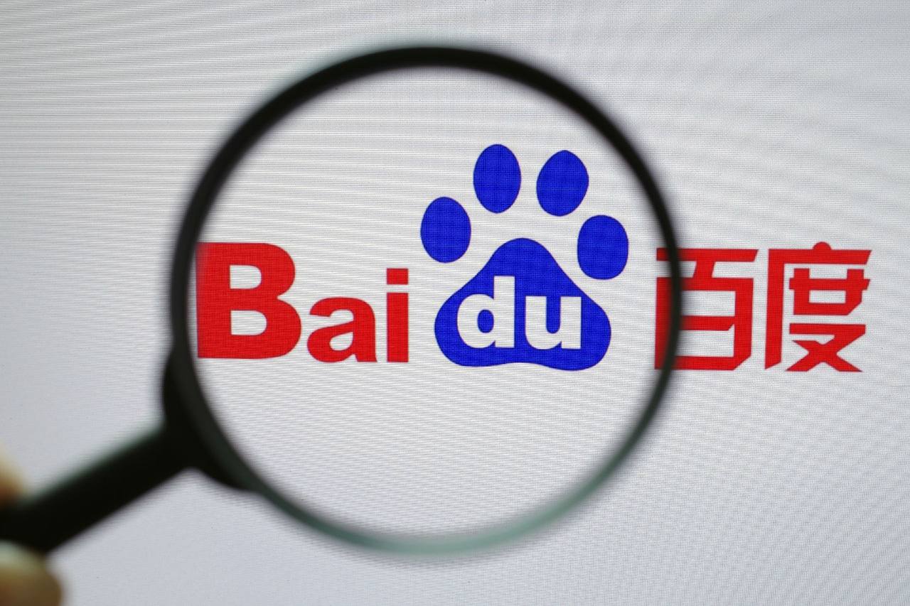 环球影城偶遇董璇佟丽娅小酒窝朵朵